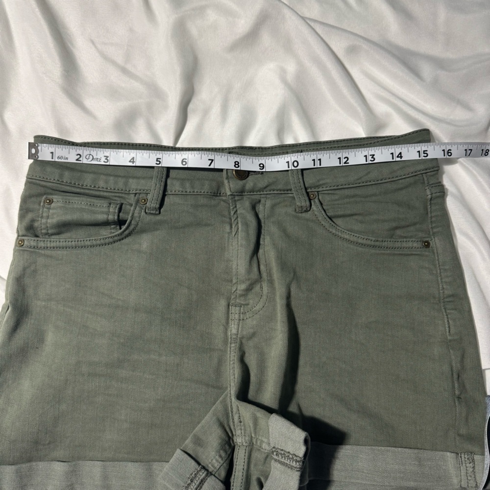Bootlegger Brody Jeans Shorts -2 Pairs (1 NWT) High Waisted Cuffed Size 29 - Picture 6 of 12
